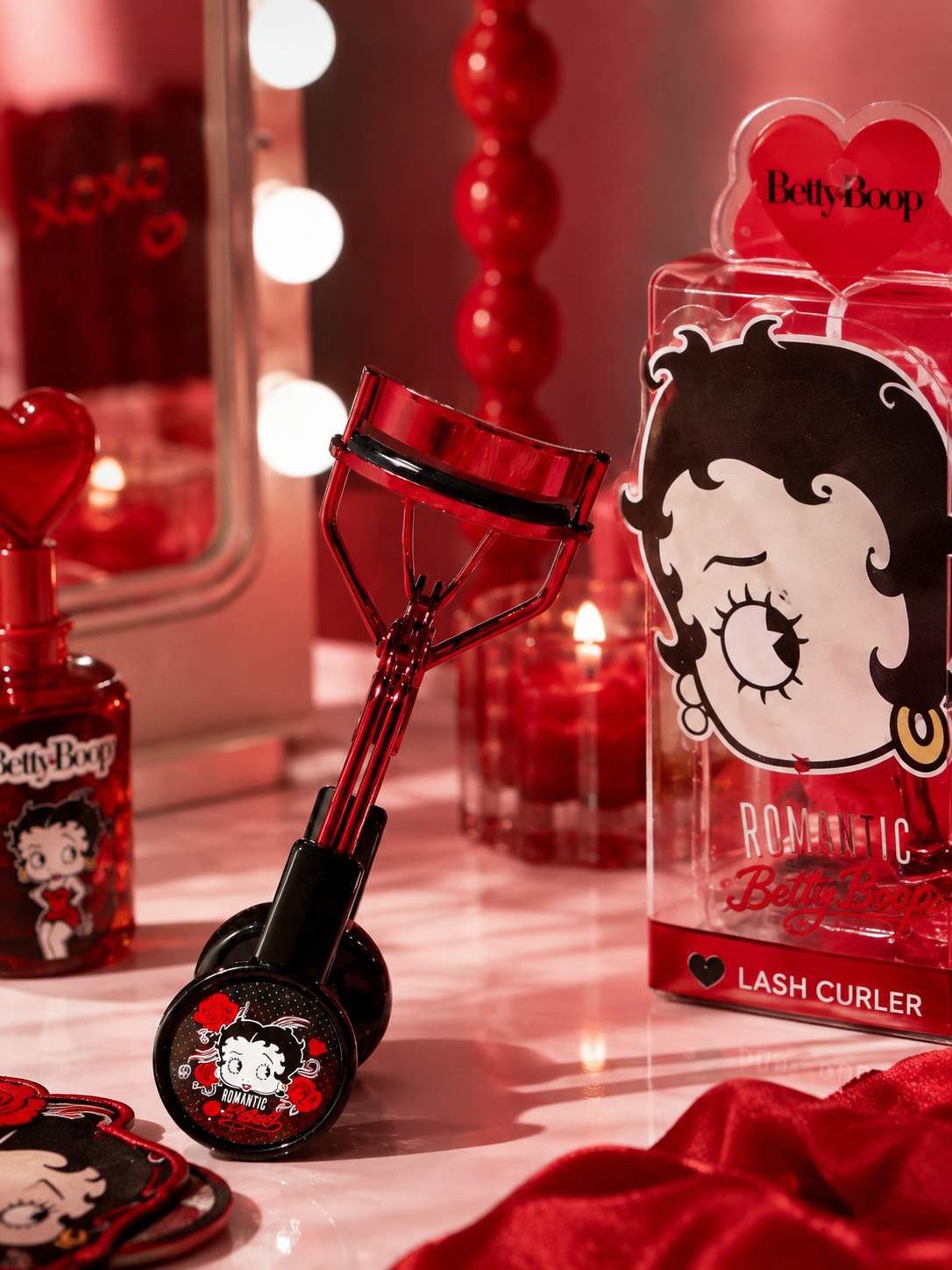 Betty Boop Eyelash Curler